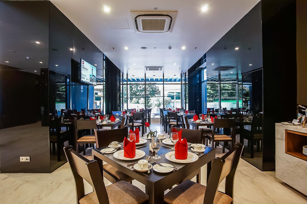 Tryp By Wyndham Yangon Hotel Kültér fotó