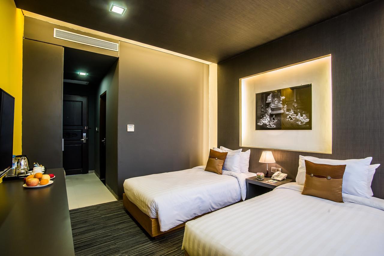 Tryp By Wyndham Yangon Hotel Kültér fotó